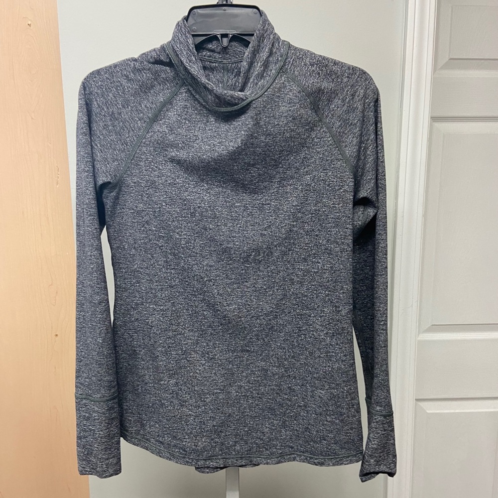 Lululemon top